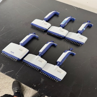 Rainin Pipet-Lite XLS Multichannel Pipettes - Quantity 6 image 1